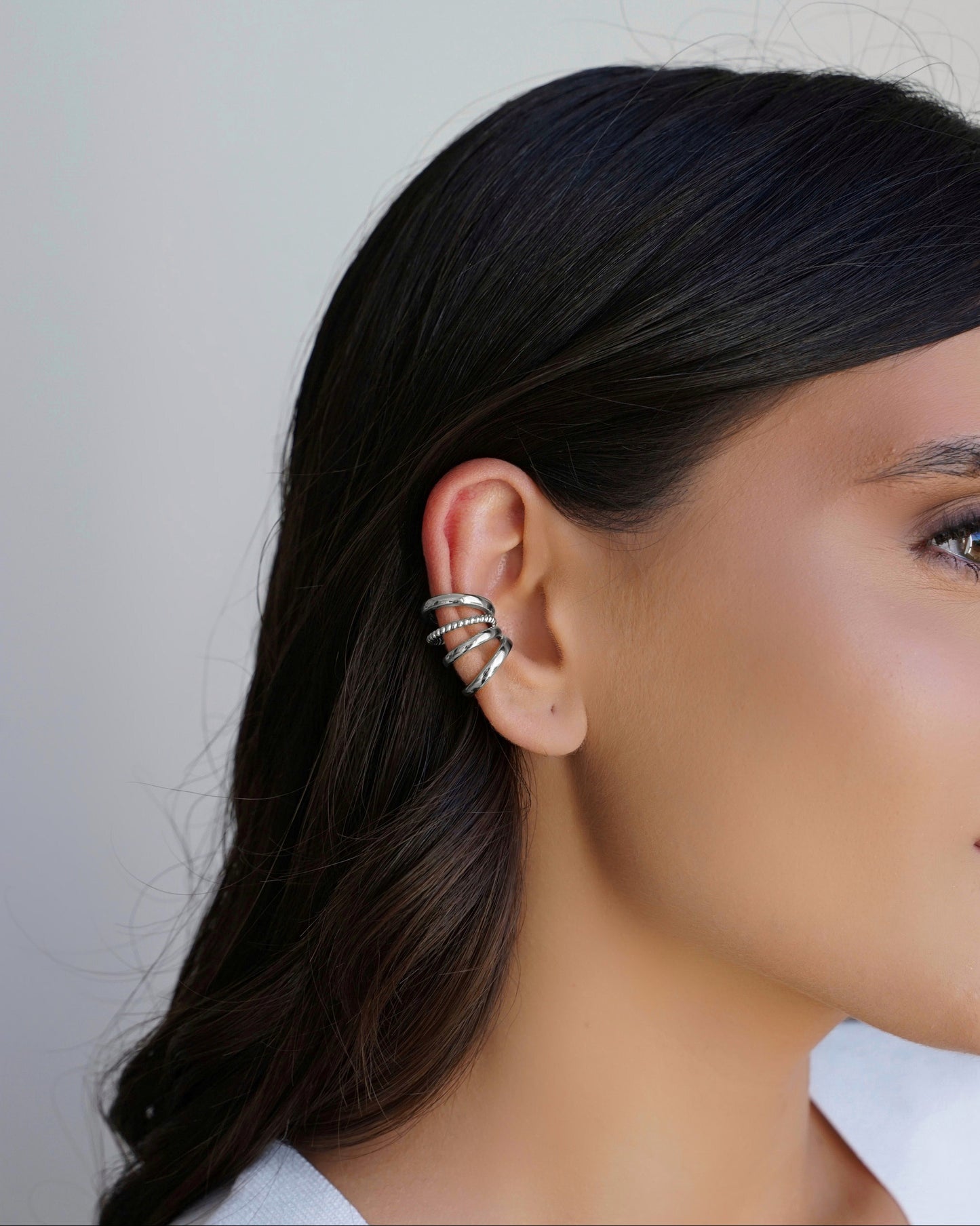 Aviara | Twisted and Plain Earcuff