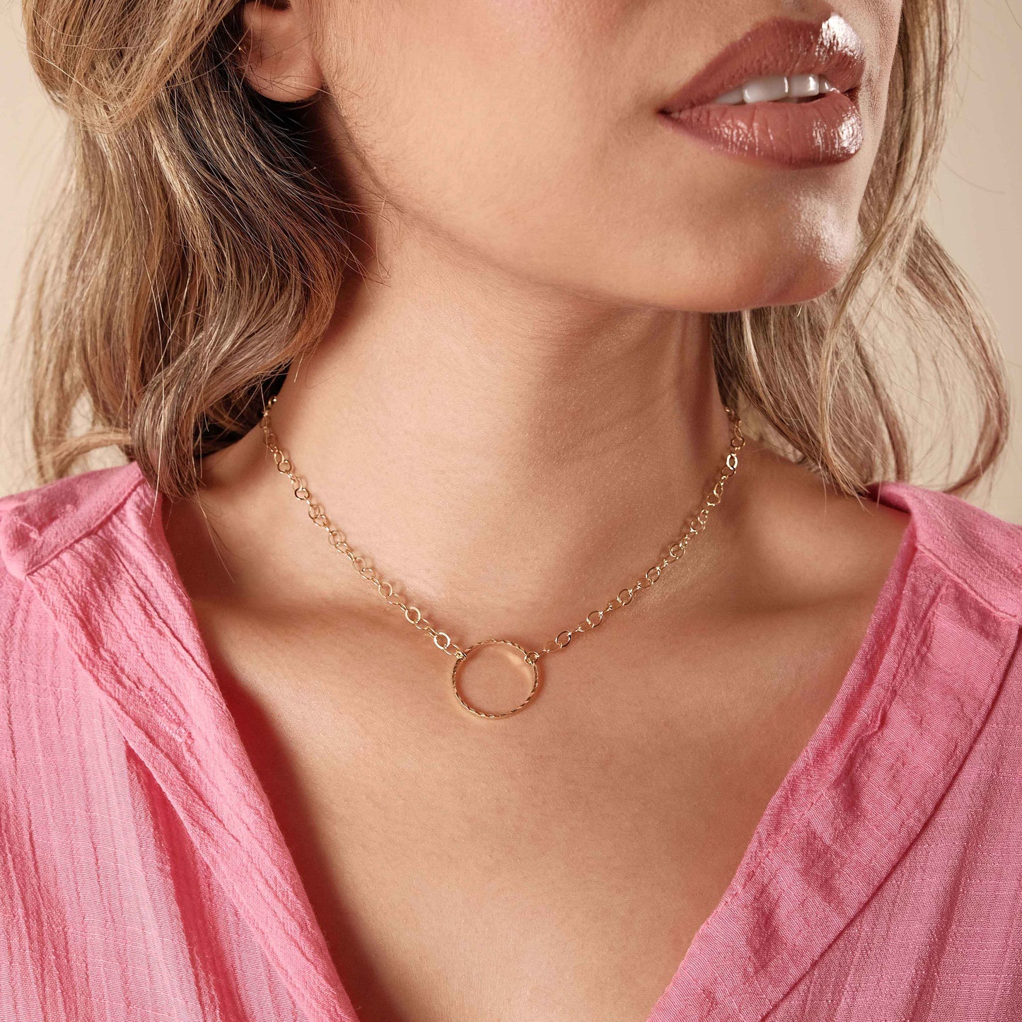 Linda |  Link Choker Circle Necklace