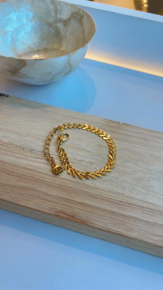 Carol Bolina |Mini Fish Scale Bracelet