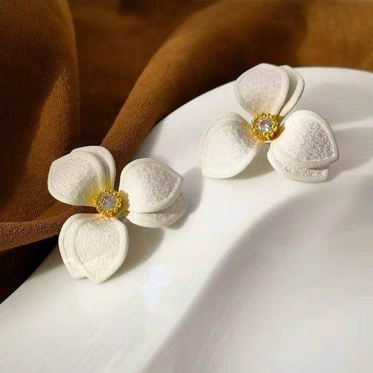 Gardenia Earrings