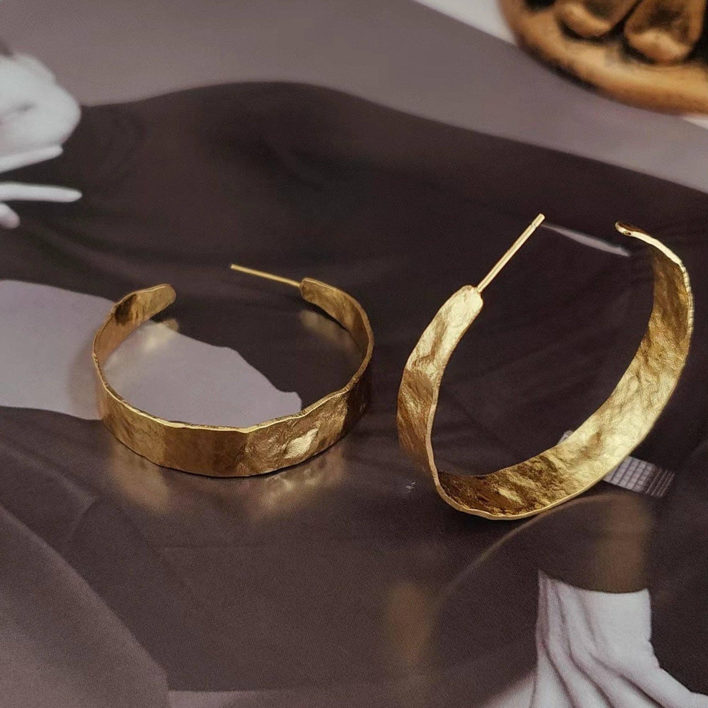 Chic Vintage Texture Hoop Earrings - Carol Stoppa Jewelry