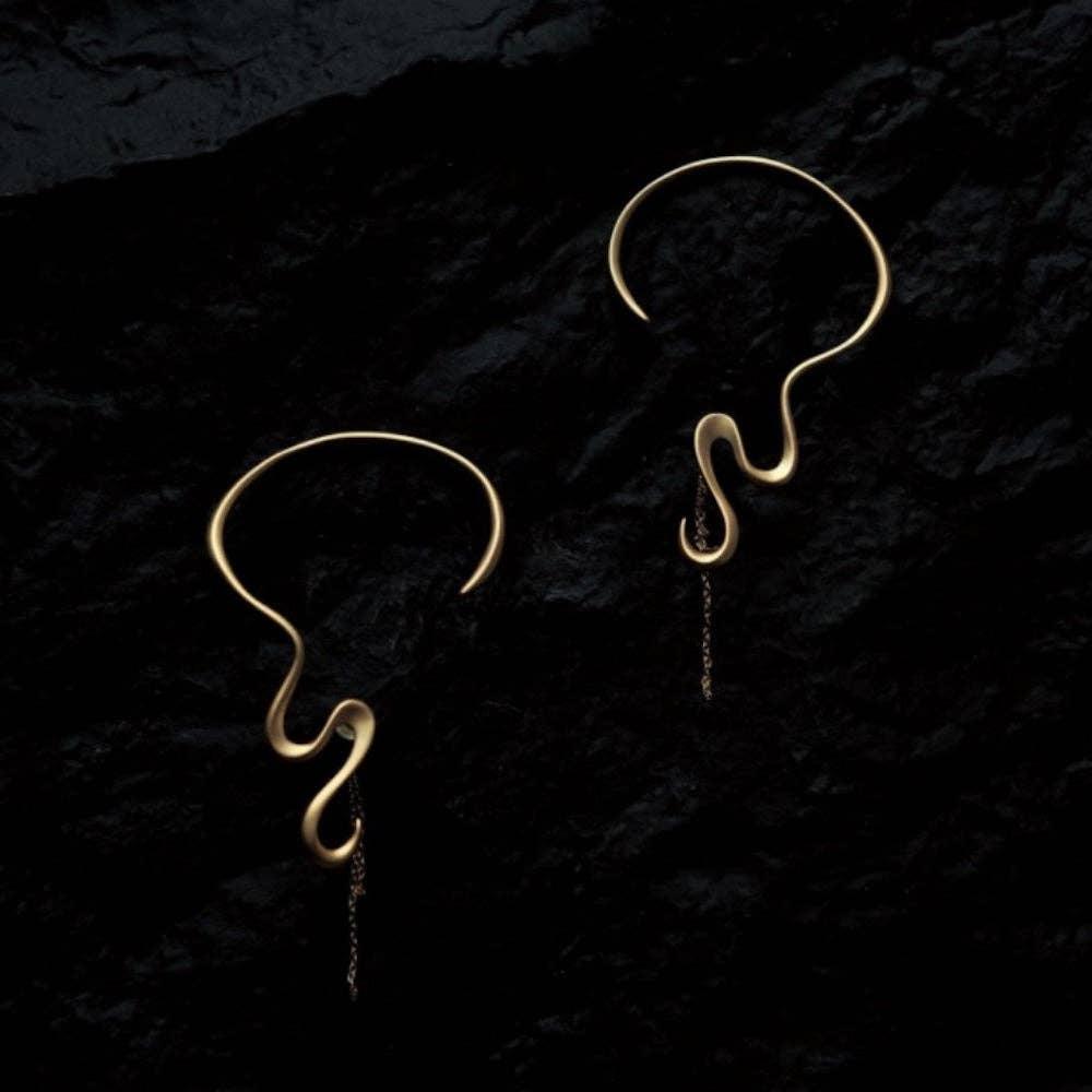 Cici | Chic Look Waved Line Large Ear Cuffs with Piercing - Carol Stoppa Jewelry