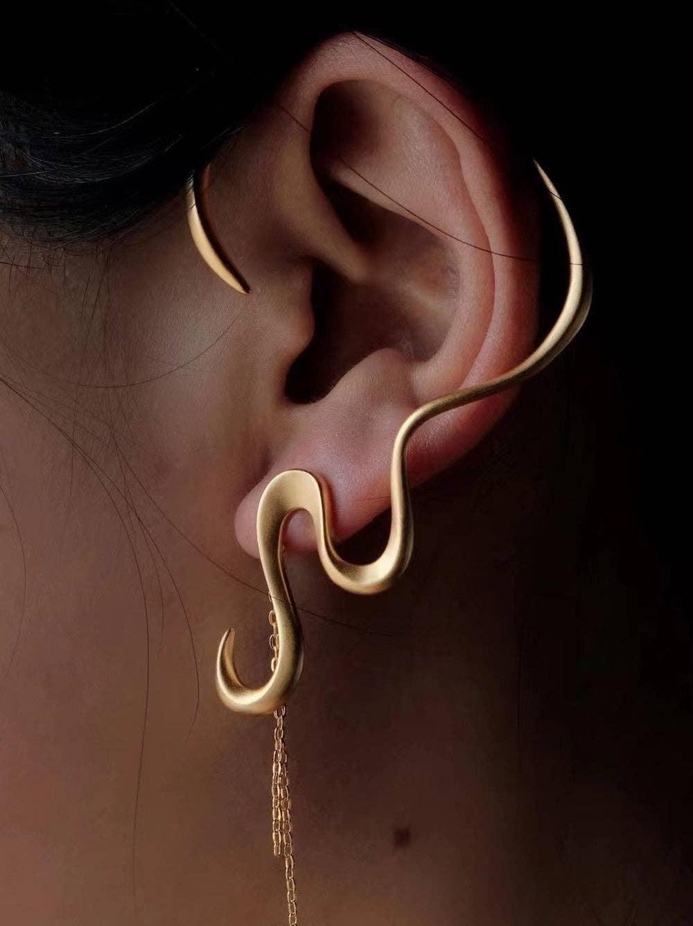 Cici | Chic Look Waved Line Large Ear Cuffs with Piercing - Carol Stoppa Jewelry