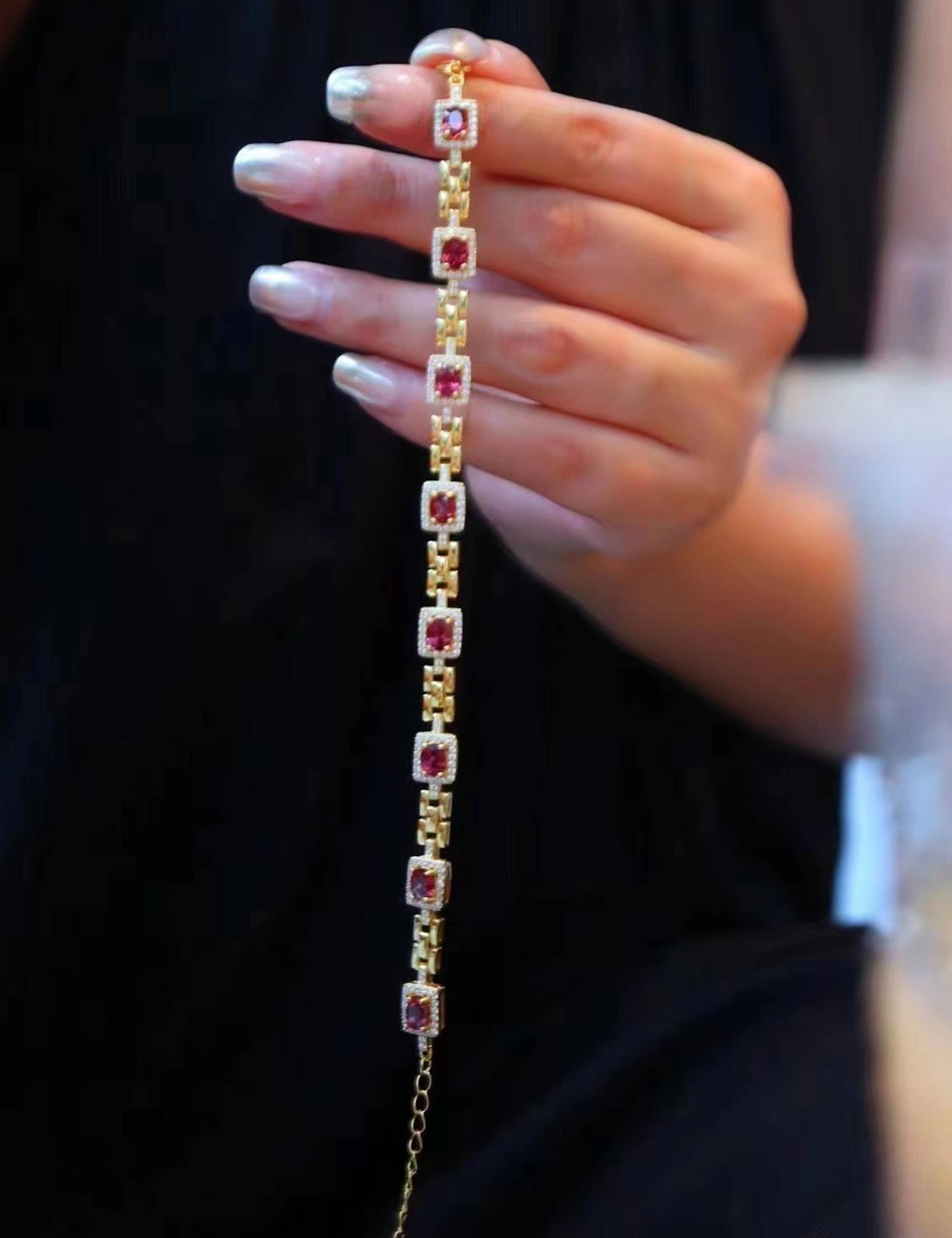 Verona Garnet Bracelet