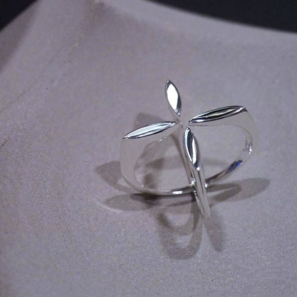 Lily Cross Ring